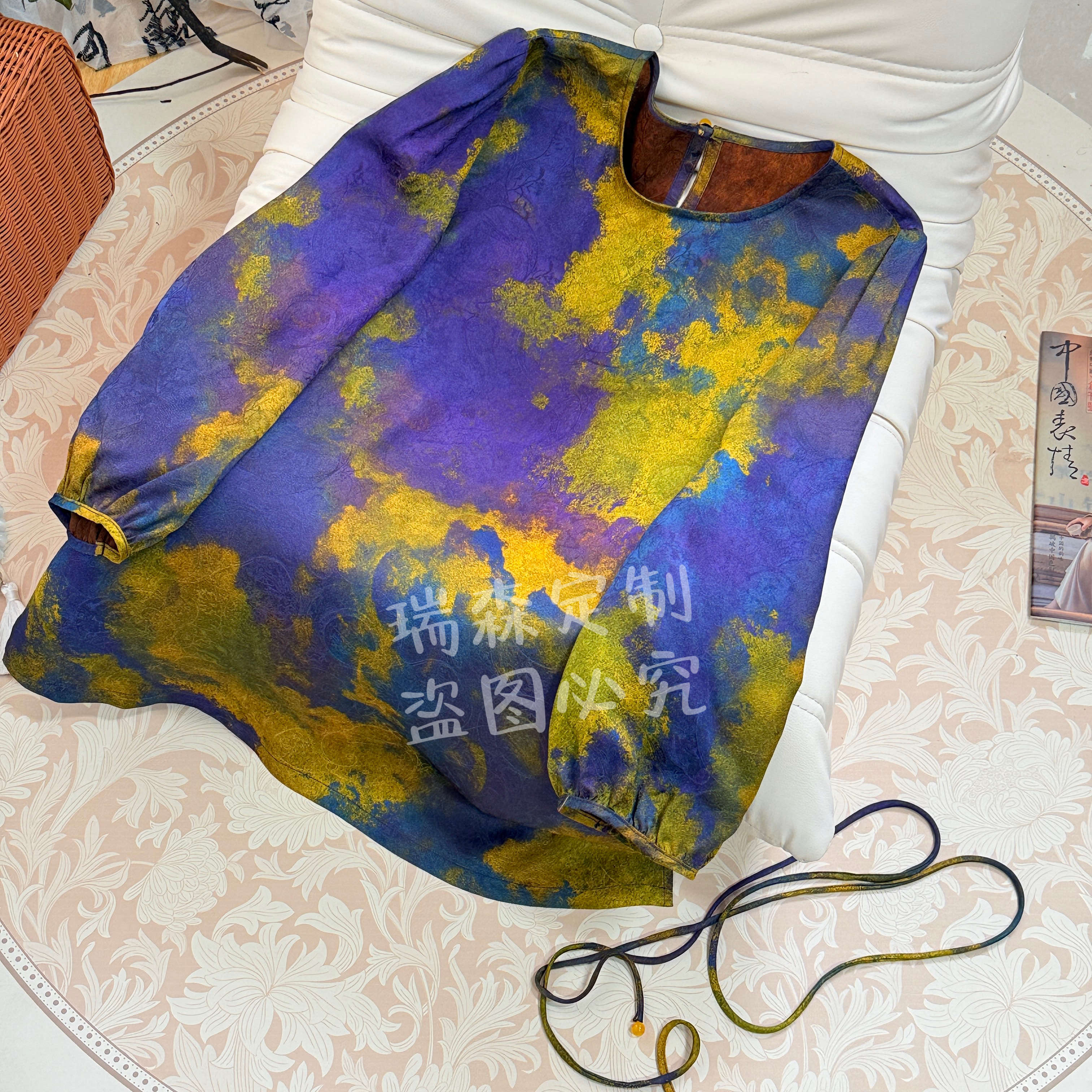 725 中式国风香云老料圆领长袖T恤上衣-胸围98-衣长73