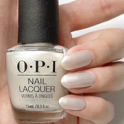 OPI珍珠白kyotopearl指甲油贝壳