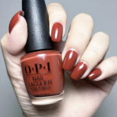 dressed 美国OPI秋冬新款 指甲油Slip up焦糖色红棕F025南瓜色免烤