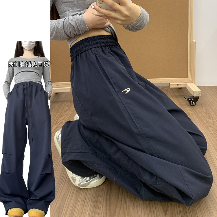 美式高街藏青色褶皱工装裤女春夏季2025新款显瘦高腰刺绣运动卫裤