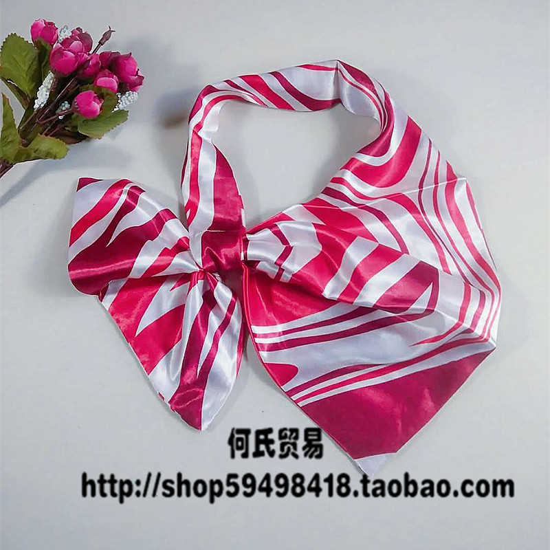 百变风银行制服紫红色职业装丝巾