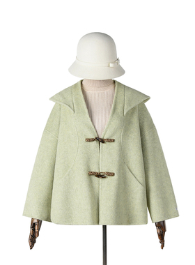 2025年冬Outlets正品 高端HZ系列含澳毛双面尼毛呢外套短款大衣女