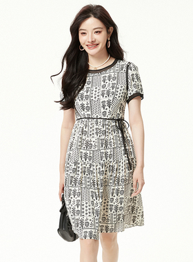 奥莱专柜撤柜正品 汉货精品HH夏装新款 时髦设计感修身中裙连衣裙