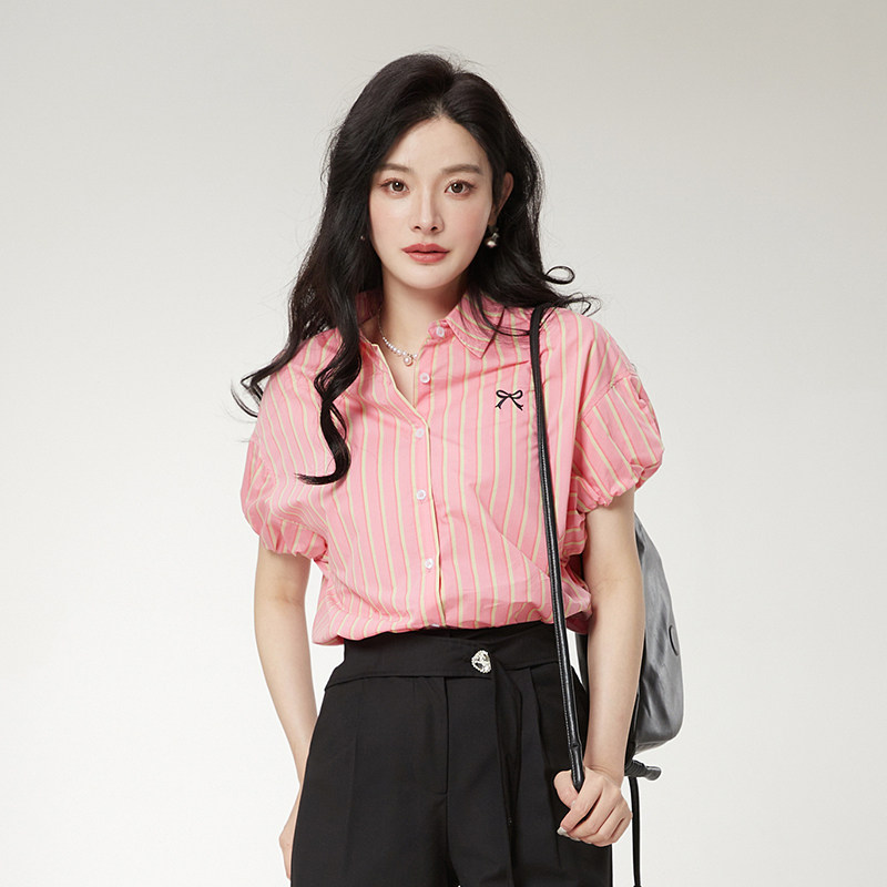 2025年夏装Outlets专柜 高端ZW系列甜美减龄条纹含天丝宽松衬衫女