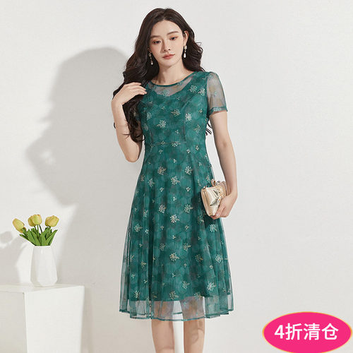 圆领直筒显瘦连衣裙女