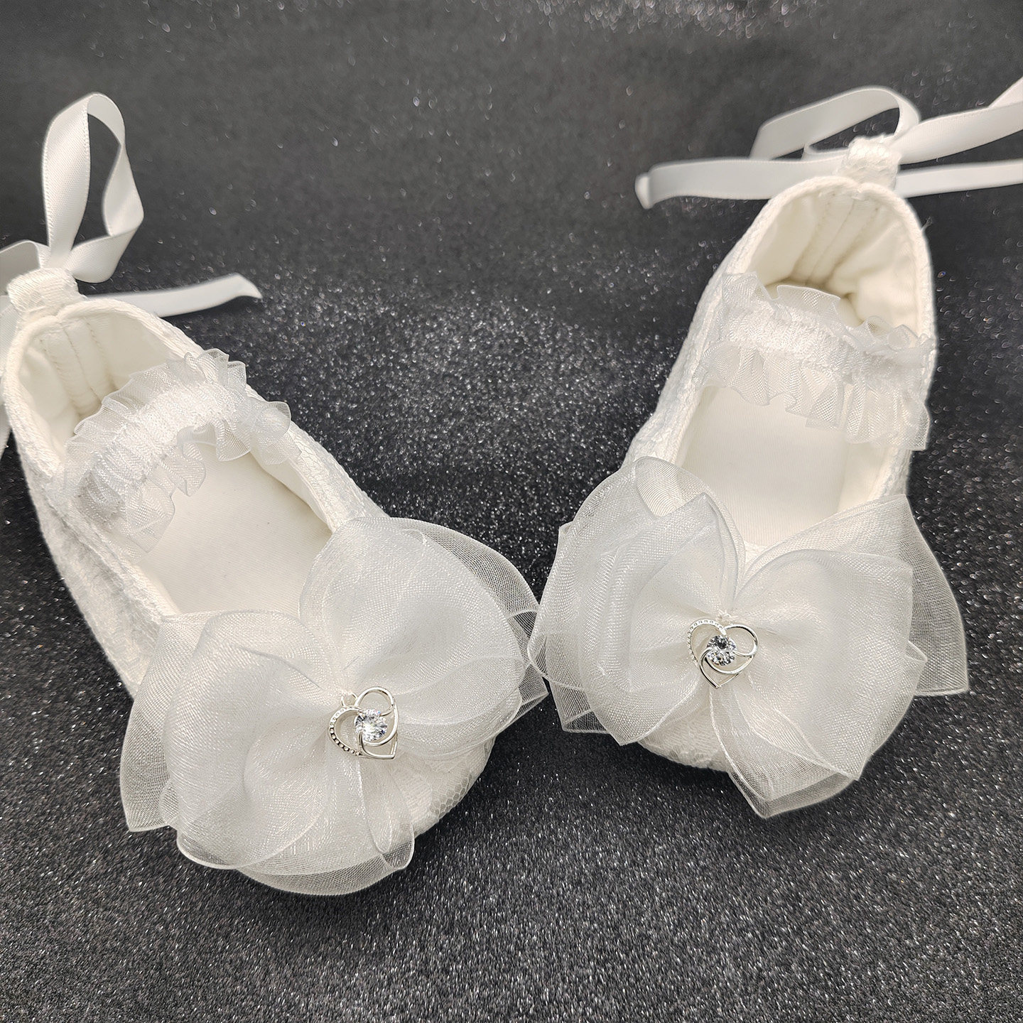 白色公主花边软底婴儿步前鞋