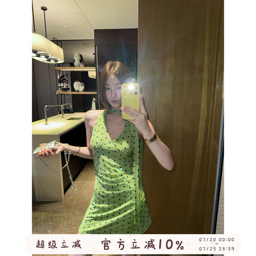 oooodd度假风V领波点挂脖连衣裙