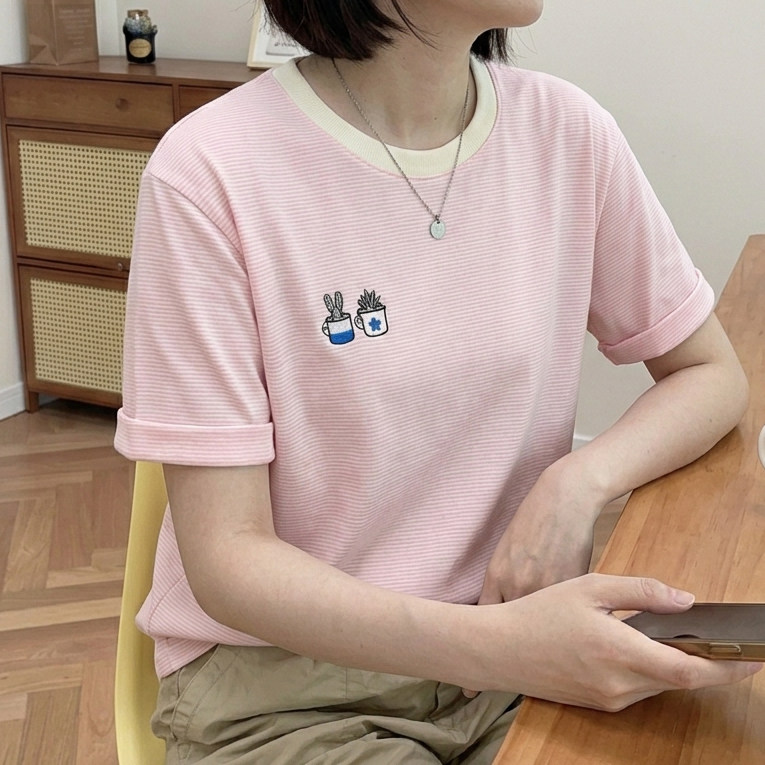 韩国东大门2026夏季新款可爱刺绣仙人掌细条纹宽松舒适T恤女短袖