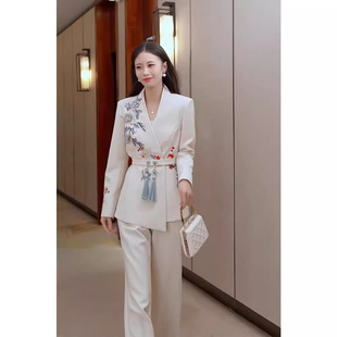 刺绣新中式国风白色西装职业装气质女神范高端女装套装气场强大
