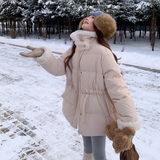 韩版中长款收腰圆点甜美羽绒服外套202-5650-P395-K595-90绒，女装羽绒服，浙宝202