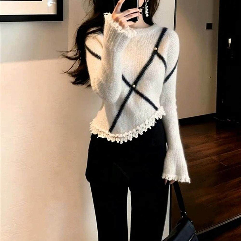 法式小香风毛衣女2026新款白色内搭打底针织衫设计感别致收腰上衣,女装/女士精品,常规大码外套,淘宝优惠券,粉丝福利购,淘宝优惠卷