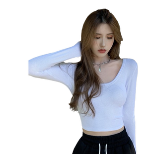 ins超火辣妹长袖T恤女2026春秋韩版高腰短款修身露脐港味chic上衣