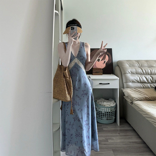 绝美超漂亮蓝色碎花连衣裙女甜辣V领显瘦无袖 夏季 长裙子海边度假