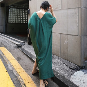 夏装新款露背棉麻V领连衣裙女过膝长款韩版侧开叉亚麻时尚休闲裙