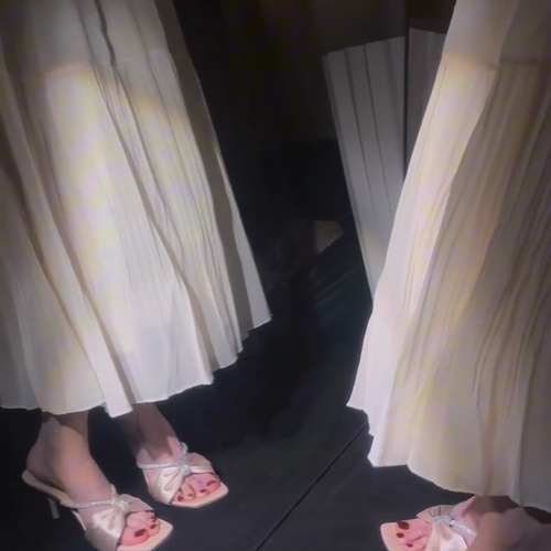 绸缎蝴蝶结不灵不灵水钻高跟鞋