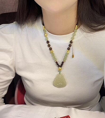 新款阿富汗玉石佛公吊坠女款轻奢小众设计感高级锁骨链百搭毛衣链