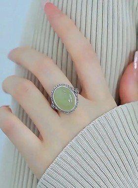 2025年新款复古蛋面镂空花纹戒指女轻奢小众高级感开口可调节指环