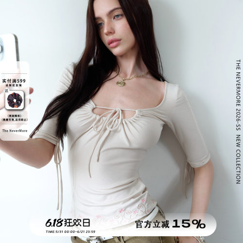 复古显瘦大方领五分袖T恤女