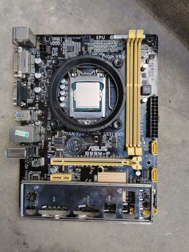 拆机成色不错华硕B85M-F+i54590处理器板U