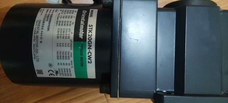 日本东方力矩马达5TK20GN-CW2/5GN18RH