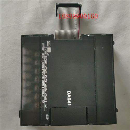 欧姆龙CP1W-DA041模拟量输出模块,成色漂亮年份近(2
