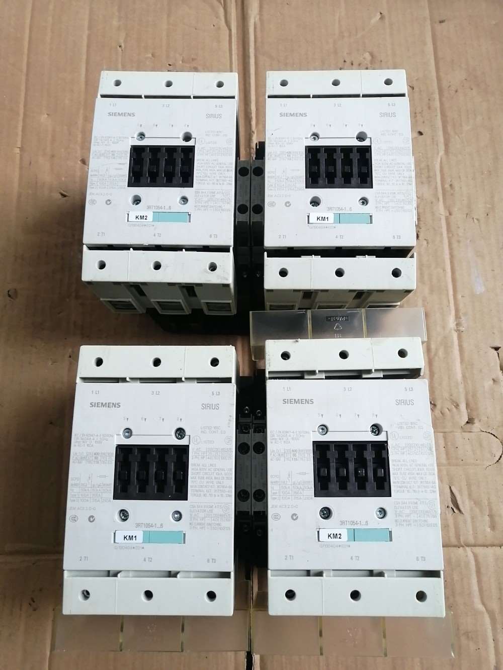 西门子接触器3RT1054-1AV36二手拆机实物拍摄包邮包