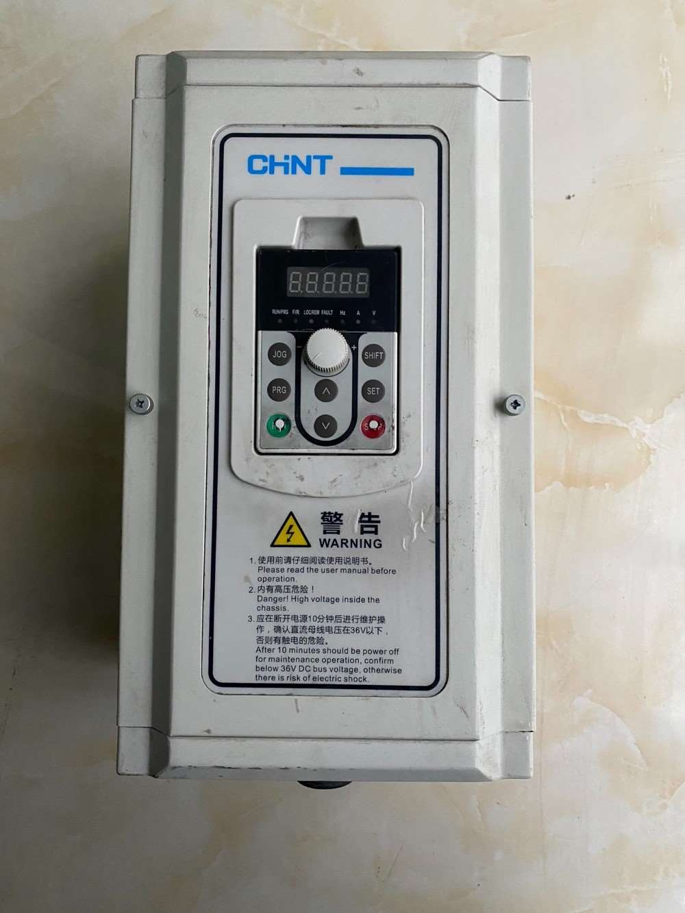 正泰变频器11KW,NVF2G一11/TS4.恒转矩NVF