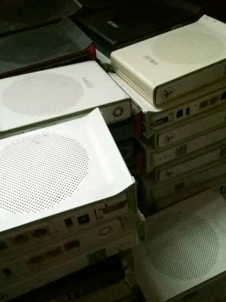 二手优华921光纤猫