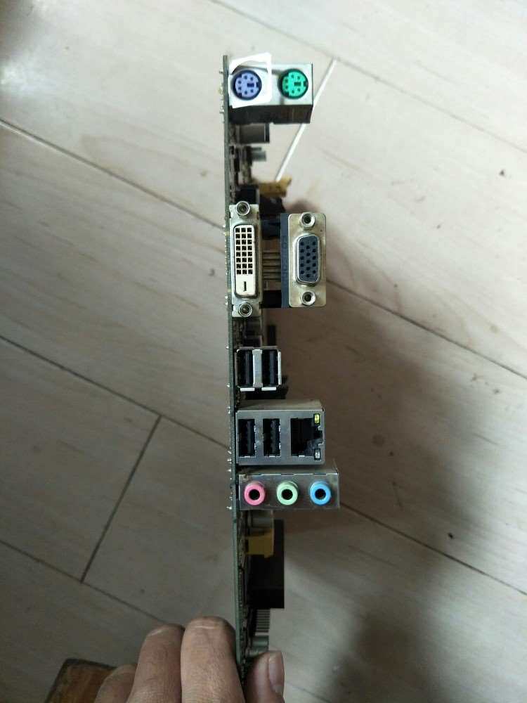 拆机华硕A58BM-E+740四核主板+CPU套装便