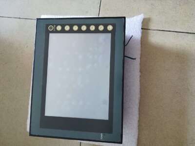 V708CD富士触摸屏,显示正常,功能完好,外壳没破损.请大