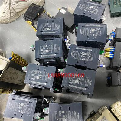 施耐德PLCTM221C40TTM221C40U