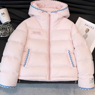 2026粉色贝壳绣连帽羽绒棉服女冬季新款保暖面包服版型好看厚外套