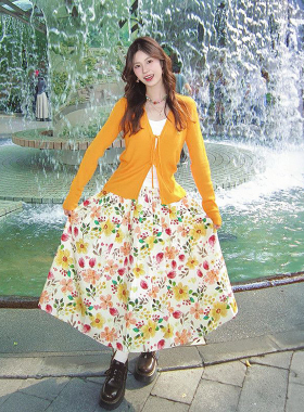 2026两件套装日系文艺橘色系带针织开衫女橙色花朵显瘦高腰半身裙