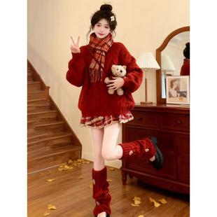 2025本命年少女感慵懒麻花针织毛衣冬日休闲风发财红色短裙两件套
