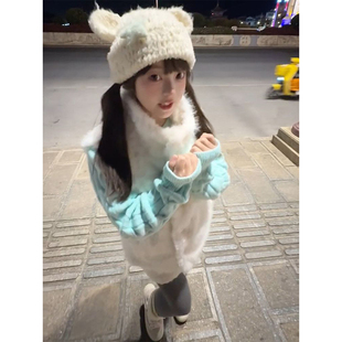 2025温柔可爱学院风两件套装绿色麻花针织开衫叠穿毛毛马甲背心