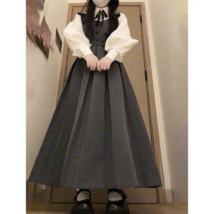 甜美学院风百搭假两件背心连衣裙女+设计感灯笼袖白色衬衫两件套