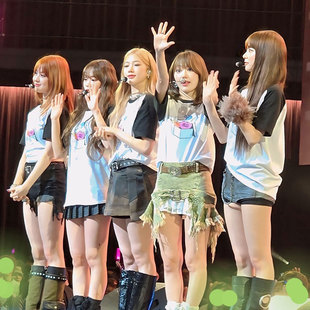 LESSERAFIM2025演唱会金采源许允真中村一叶同款衣服插肩短袖T恤