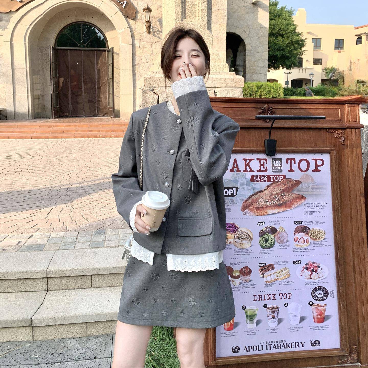 2025韩秋季新B260-523款系学院风减龄套裙女花边装拼接外套短裙色