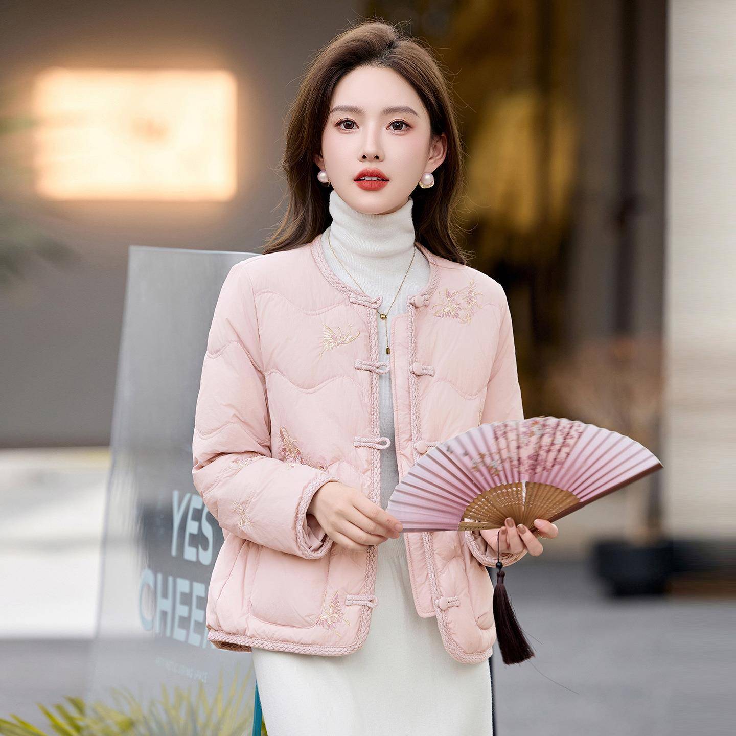 中式羽绒服女2025冬季新款复盘扣圆领新重刺绣工时尚外JX0007-1古