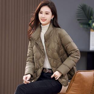 短款个羽绒妈服女冬季小子中年妈宽松ZJIAN237立领轻休薄保暖闲白