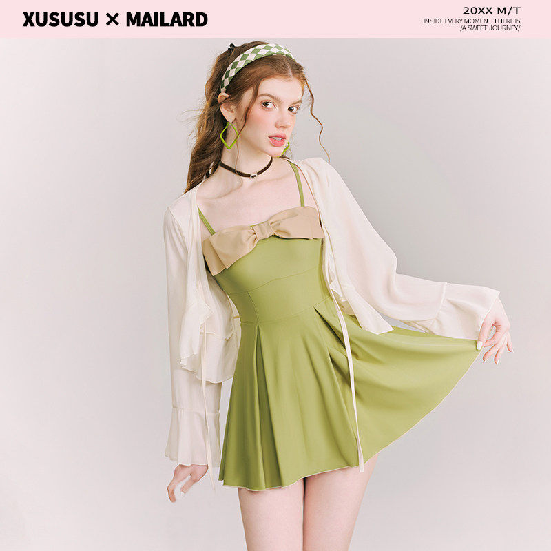 徐苏苏 高级感带罩衫2025新款保守微胖显瘦遮肉冬天泡温泉泳衣女