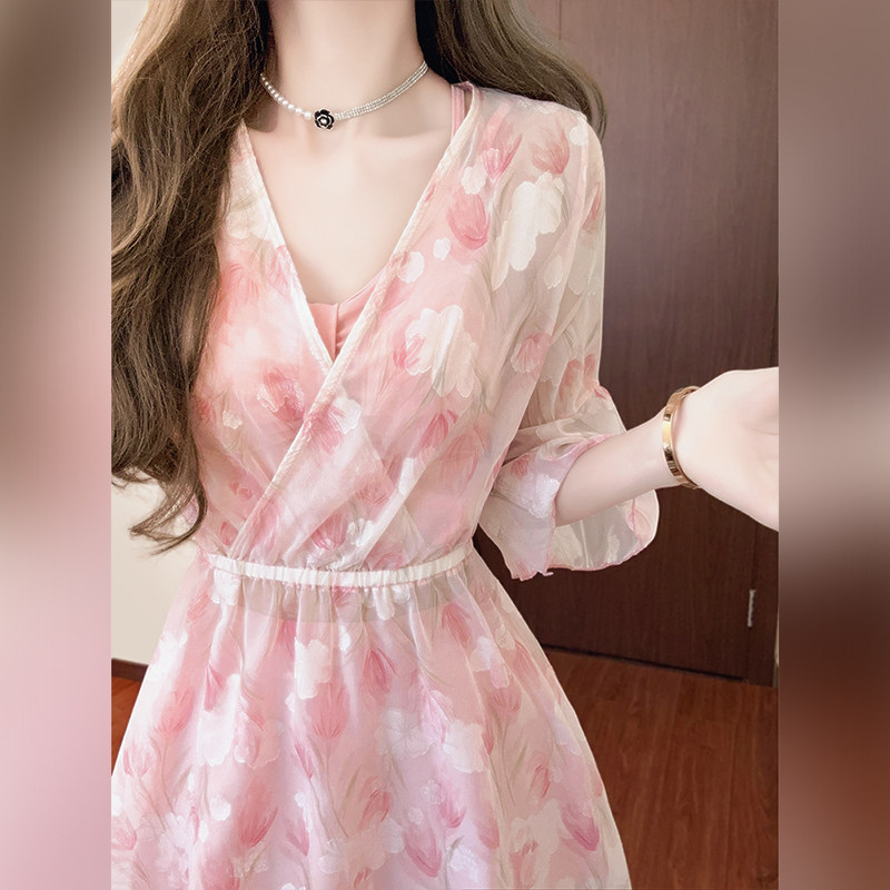 徐苏苏 法式绝美高级感2025新款保守微胖遮肉三件套泡温泉泳衣女