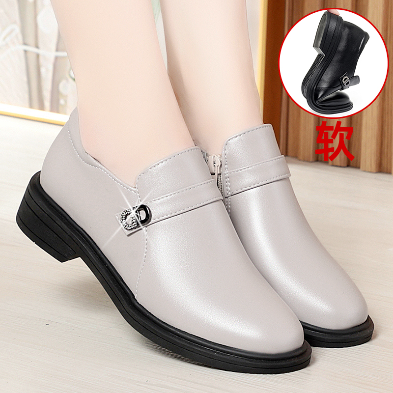 妈妈皮鞋真皮软底中年软皮单鞋