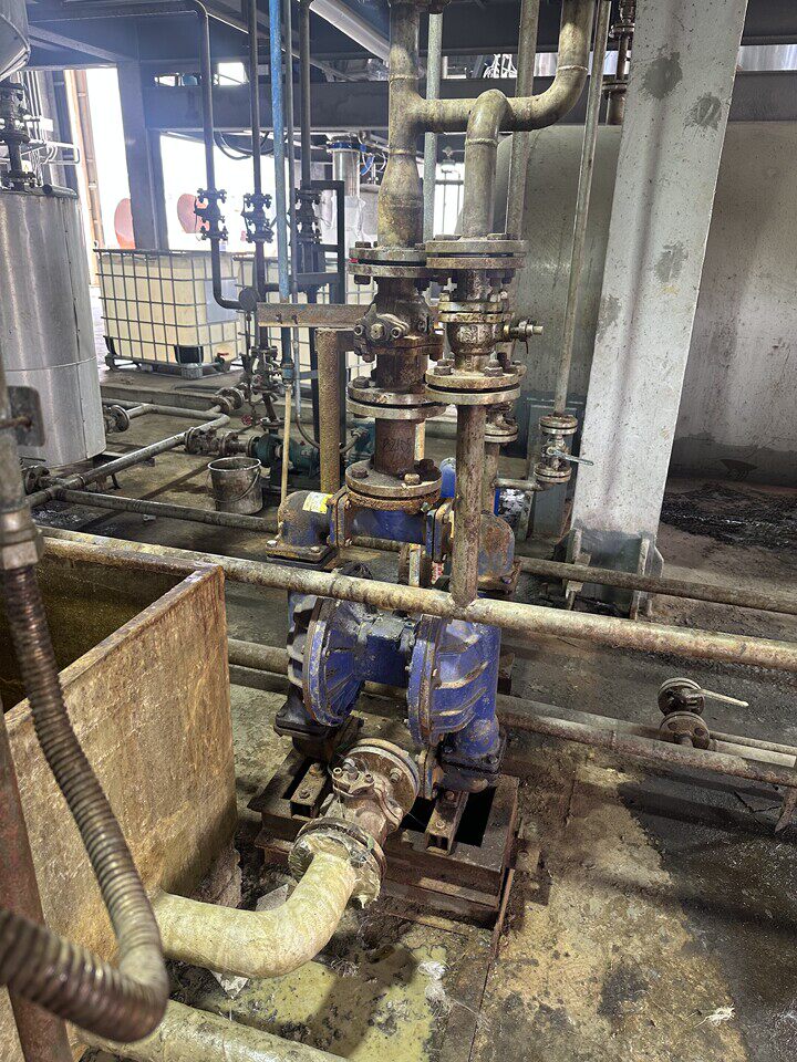 4月1日岳阳衬氟气动隔膜泵（QBK-50）5台网络拍卖公告