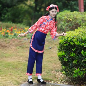 新款碎花采茶女演出服装民国客家阿庆嫂农村姑娘茶道舞蹈表演套装