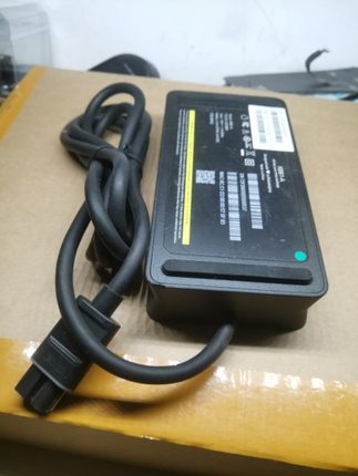 正品Xfinity康卡斯特音响 XBB1-A电源适配器充电器115V 8.4V