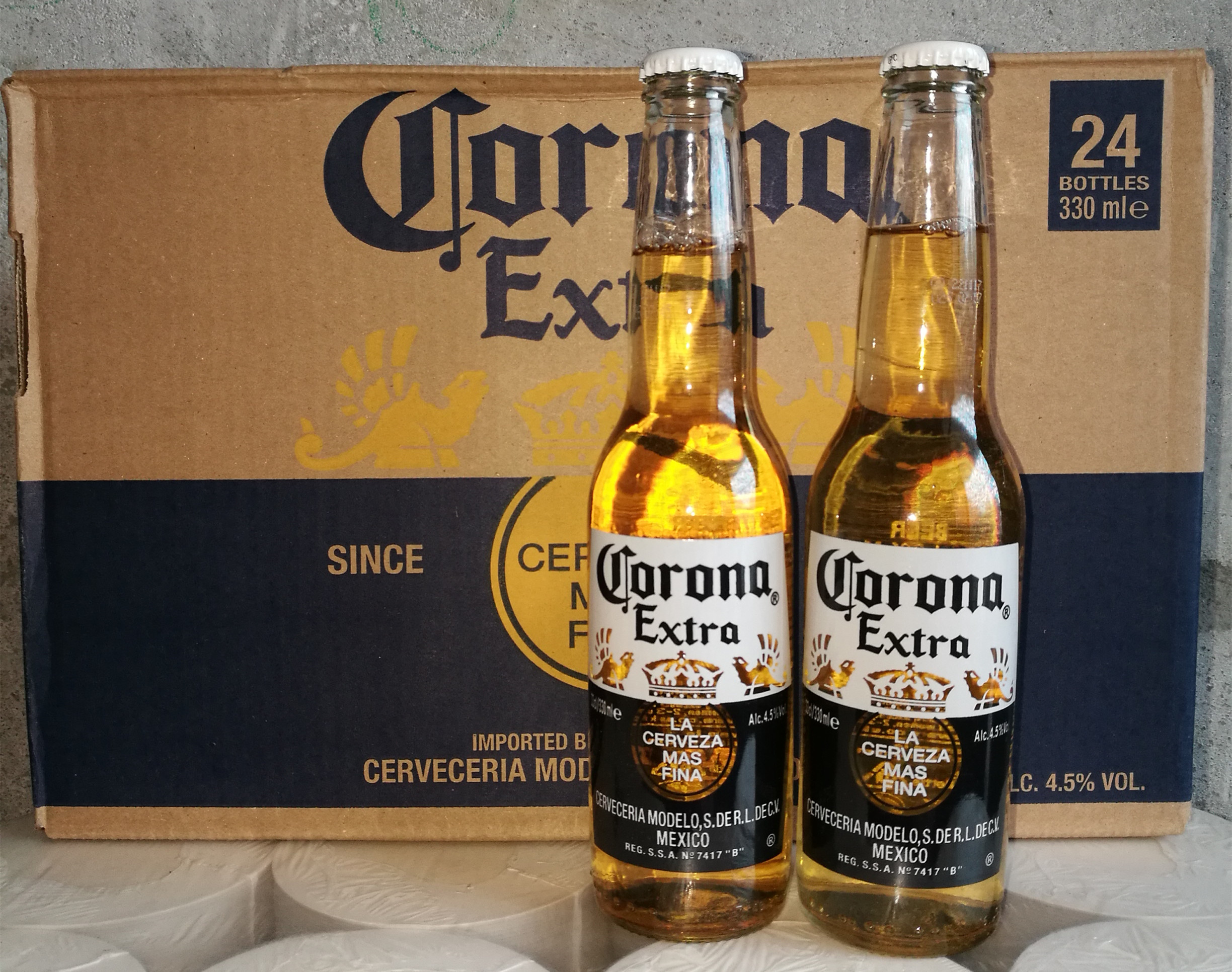 科罗娜特级小瓶装墨西哥风味啤酒