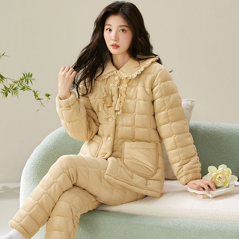 三层夹棉睡衣女冬季加绒加厚女款珊瑚绒保暖可外穿家居服冬款套装