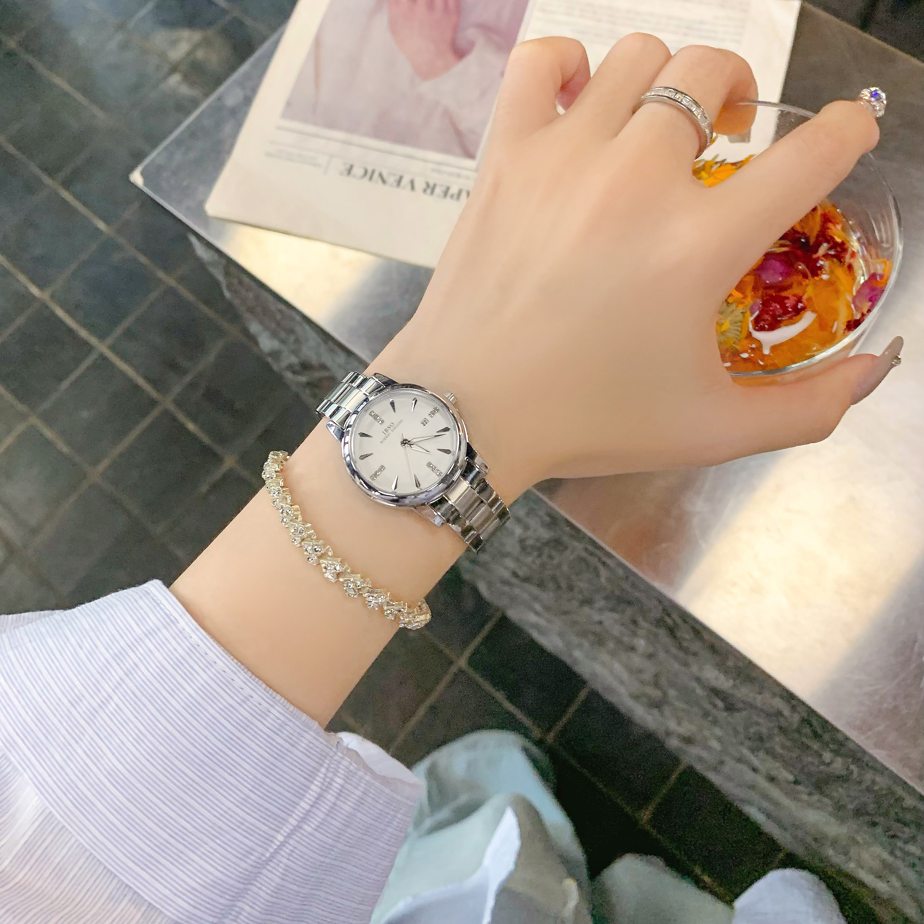 IBSO小圆表女士气质时尚轻奢高端精致腕表日历防水夜光镶钻手表