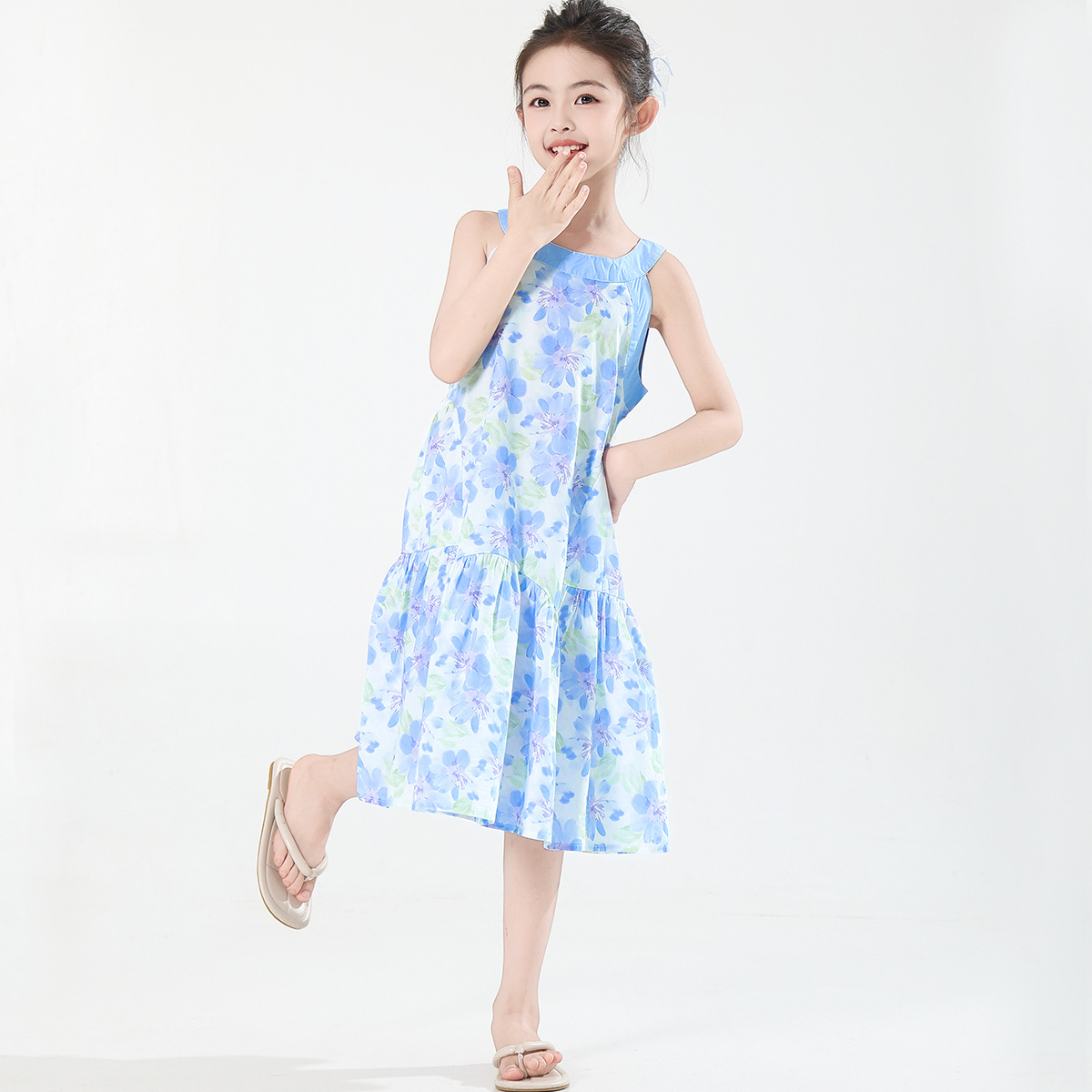 迪士尼女童无袖连衣裙夏季新款纯棉吊带公主裙时尚洋气中大童裙子